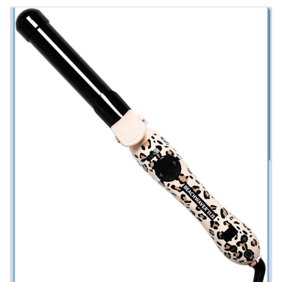 Beachwaver Other - Beachwaver Rotating Curling Iron Leopard Automatic Hair Tool S1